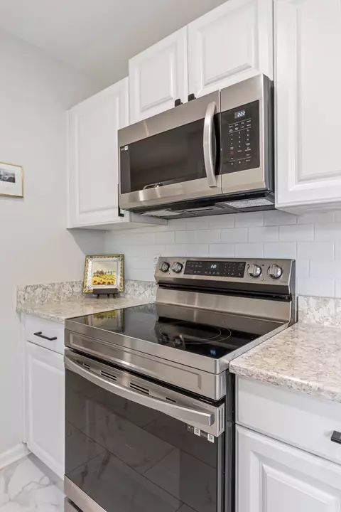 Kitchen - 1304 Mallard Dr, Franklin, TN 37064 photo 1 of 4