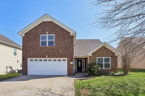 1349 Allmon Dr, Clarksville, TN 37042