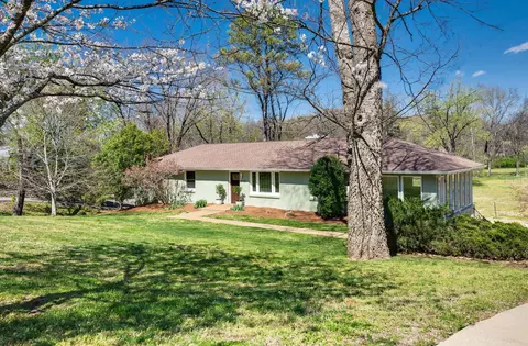 6708 Currywood Dr, Nashville, TN 37205