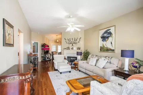 508 Leslie Ann Ct, Hermitage, TN 37076