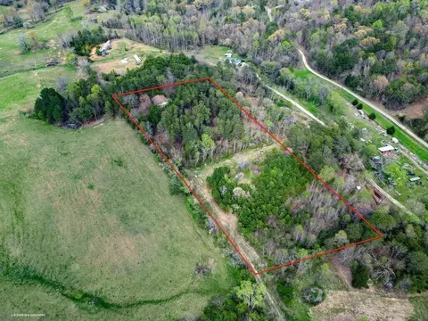 277208 Cox Ln, Dayton, TN 37321