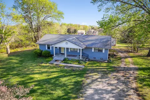920 Buffalo Valley Rd, Cookeville, TN 38501