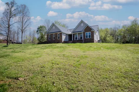 6003 Gray Fox Ln, Nunnelly, TN 37137