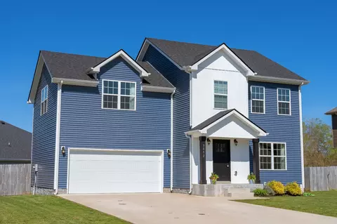 3052 Core Dr, Clarksville, TN 37040