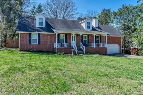 408 Oakhaven Dr, Smyrna, TN 37167
