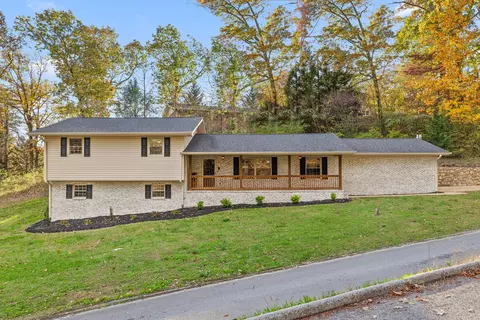111 N Cliff Ln, Chattanooga, TN 37415