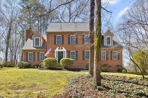 9023 Finney Point Dr, Ooltewah, TN 37363