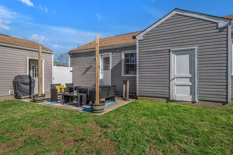 Exterior - 507 E Park Ave, Gallatin, TN 37066 photo 7 of 9