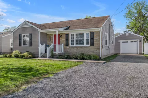 Exterior - 507 E Park Ave, Gallatin, TN 37066 photo 2 of 9