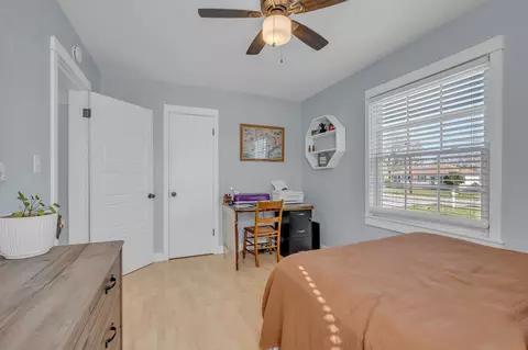 Bedroom - 507 E Park Ave, Gallatin, TN 37066 photo 4 of 4
