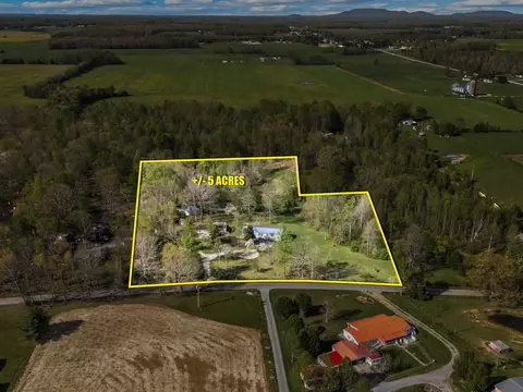310 Toy Denny Rd, Bradyville, TN 37026