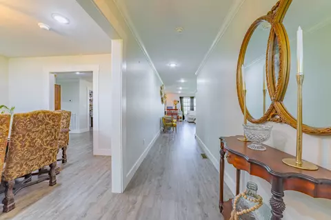 Entry Way - 415 Earle Ln, Morrison, TN 37357 photo 1 of 4