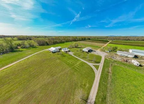 View/Area - 415 Earle Ln, Morrison, TN 37357 photo 1 of 11