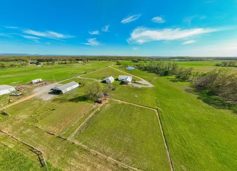 View/Area - 415 Earle Ln, Morrison, TN 37357 photo 6 of 11