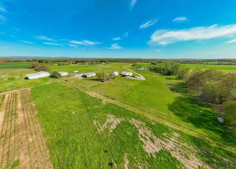View/Area - 415 Earle Ln, Morrison, TN 37357 photo 5 of 11