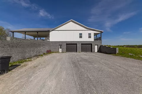 Exterior - 415 Earle Ln, Morrison, TN 37357 photo 7 of 13