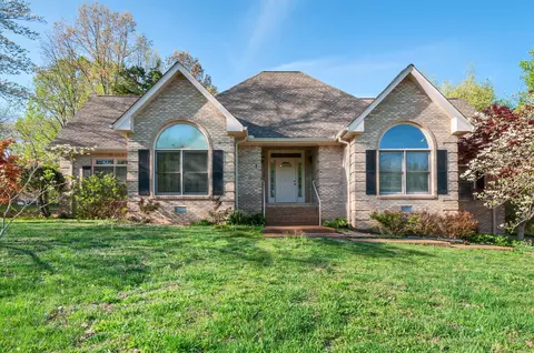 166 Hickory Hollow Dr, Dickson, TN 37055