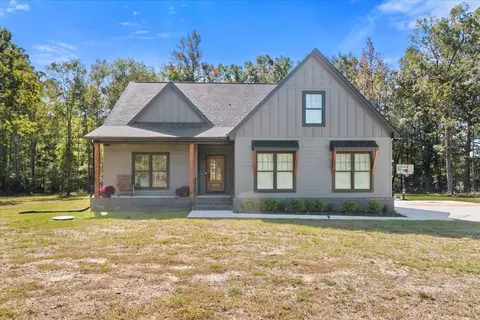 1689 Old Shelbyville Hwy, Tullahoma, TN 37388
