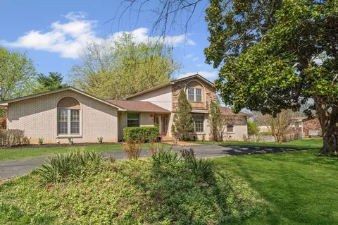 130 Glenn Hill Dr, Hendersonville, TN 37075