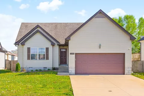 678 Fox Trail Ct, Clarksville, TN 37040