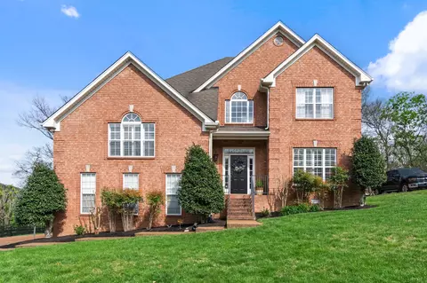 5501 Brookshire Dr, Nashville, TN 37211
