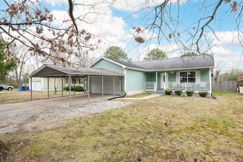 813 Givens Rd, Chattanooga, TN 37421