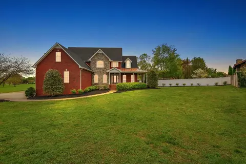 512 Liberty Dr, Smyrna, TN 37167