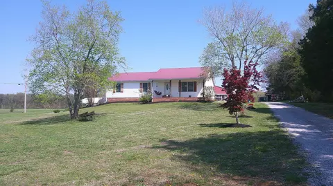 780 Halls Mill Rd, Shelbyville, TN 37160
