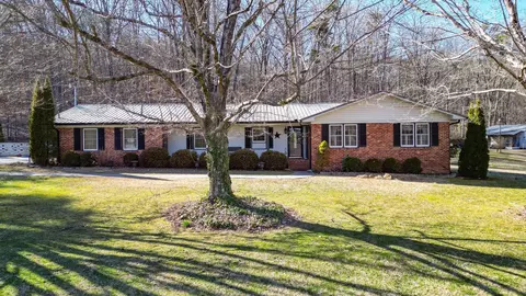 1034 Lafayette Rd, Rocky Face, GA 30740