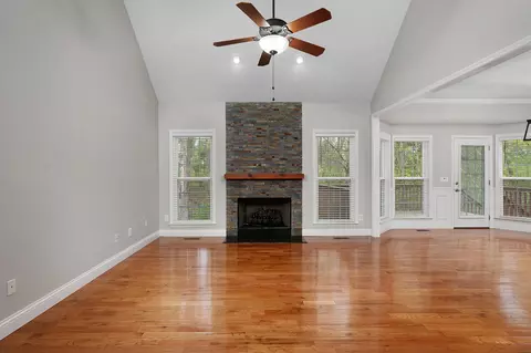 8583 Pershing Rd, Chattanooga, TN 37421 photo 10