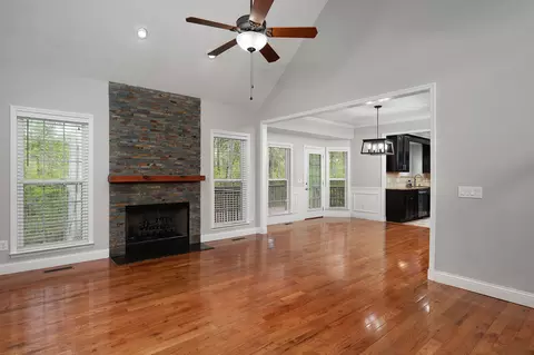 8583 Pershing Rd, Chattanooga, TN 37421 photo 11