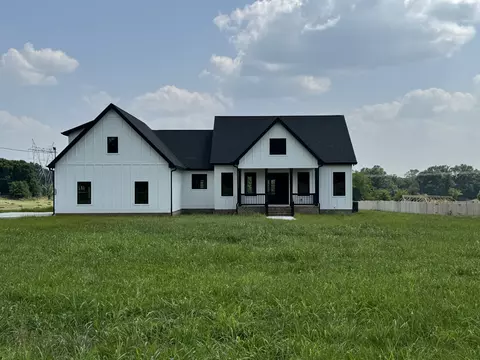 313 Burns Rd, Shelbyville, TN 37160