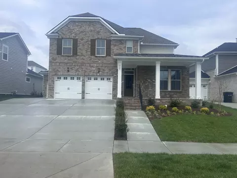 717 Tischer Dr, Hendersonville, TN 37075