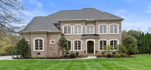 376 Shadow Creek Dr, Brentwood, TN 37027