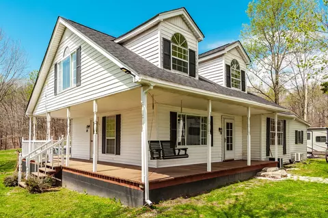 755 Hog Back Ridge Rd, Bethpage, TN 37022