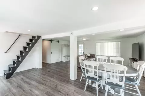 Dining - 755 Hog Back Ridge Rd, Bethpage, TN 37022 photo 1 of 1