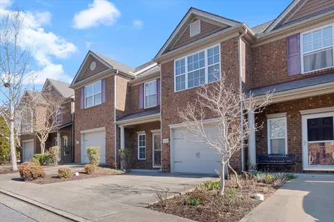 1126 Thorncrest Rd, Nashville, TN 37211