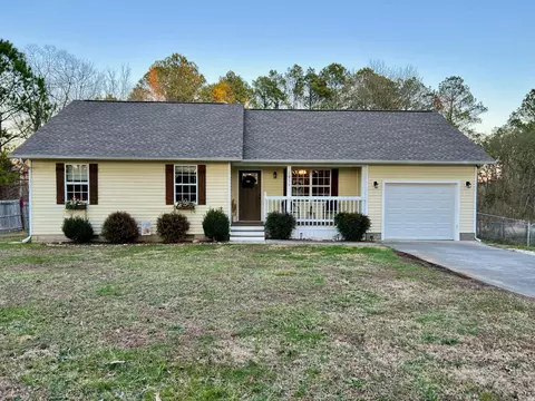 1911 SE Hunt Rd, Cleveland, TN 37323