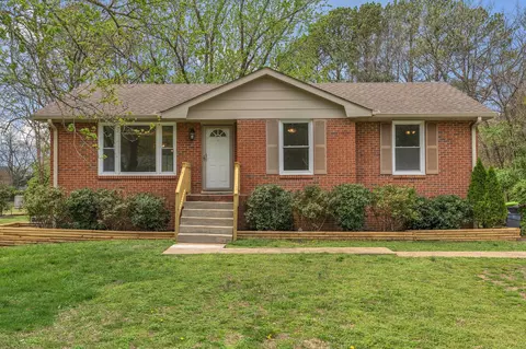 7960 Stallion Dr, Nashville, TN 37221