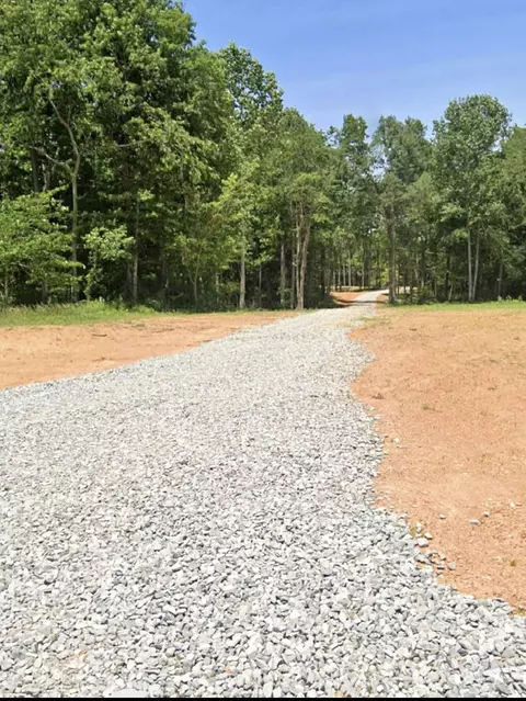 1144 Tom Brown Rd, Vine Grove, KY 40175