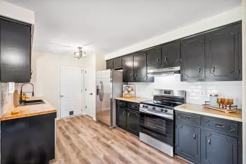 1268 Cloverdale Dr, Clarksville, TN 37040