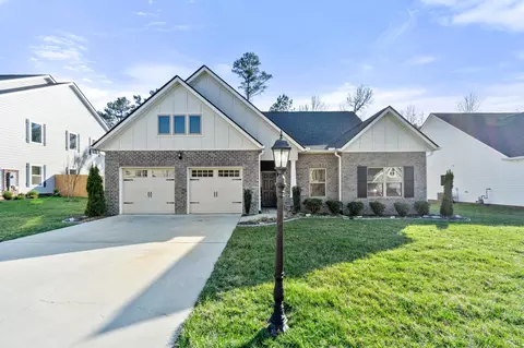 6529 Satjanon Dr, Ooltewah, TN 37363