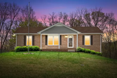 1468 Mcclardy Rd, Clarksville, TN 37042