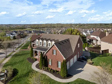 352 Snowden St W, Franklin, TN 37064