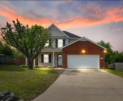 1200 Lasalle Ct, Smyrna, TN 37167