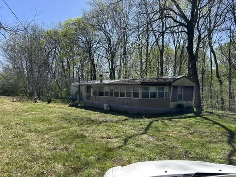 356 Munro Rd, Pulaski, TN 38478 photo 8