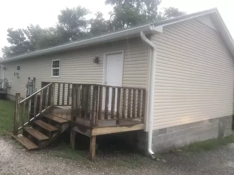 111 Creamery St, Mcminnville, TN 37110