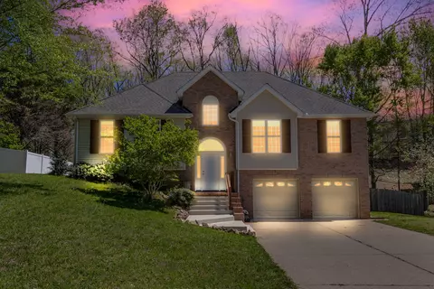 7104 Marshall Pl, Fairview, TN 37062