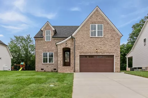 3041 Shady Forest Dr, Murfreesboro, TN 37128