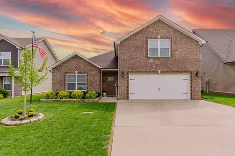 1125 Gentry Dr, Clarksville, TN 37043